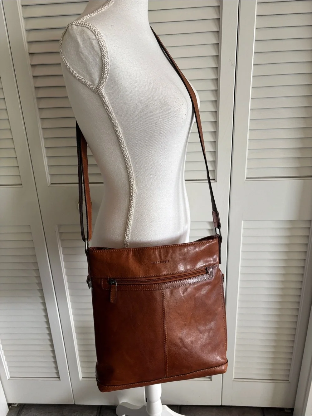 Jack Georges Voyager Honey Brown Buffalo Leather Cross Body Bag Travel Purse